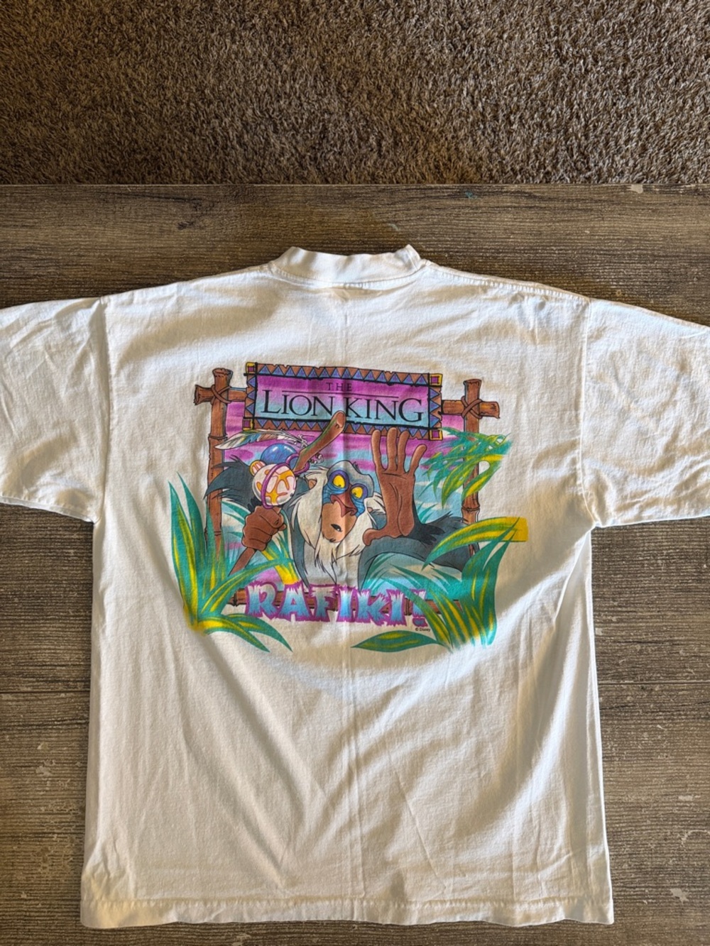 Disney vintage Lion king Rafiki graphic t-shirt